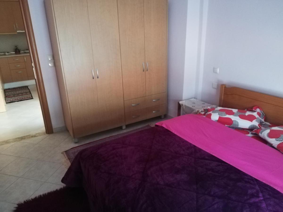 Ferienwohnung Σπιτι Στουσ Προποδεσ Του Ολυμπου Leptokaryá Exterior foto